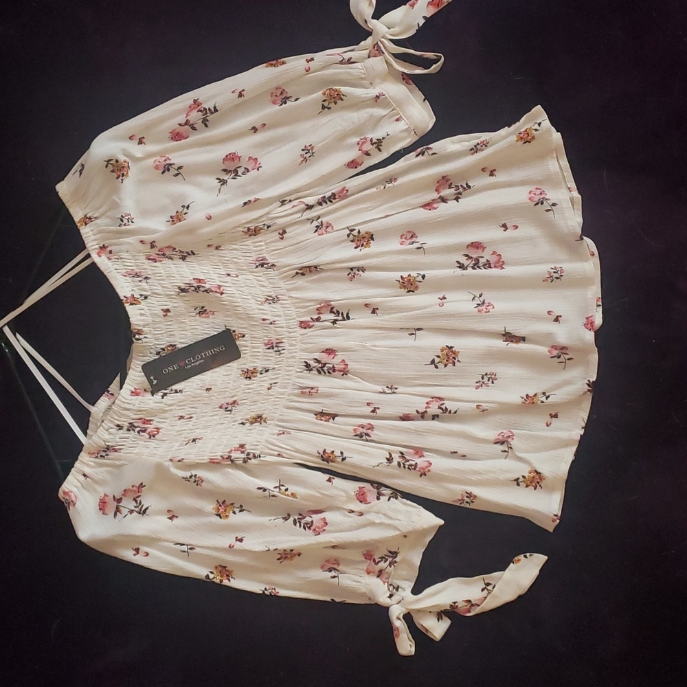 Adorable blouse